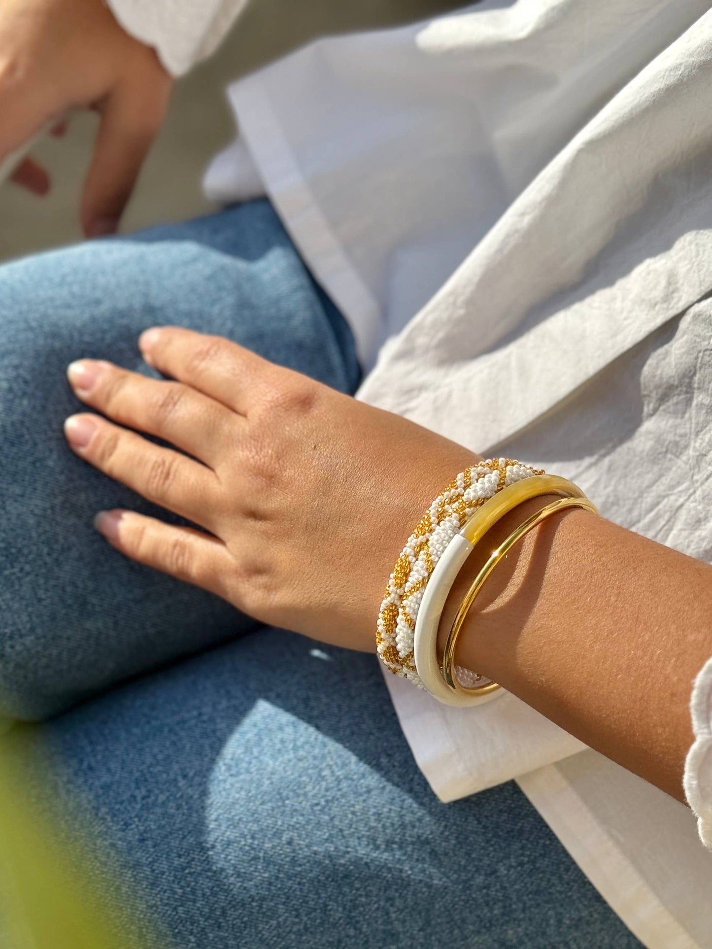 White buffalo horn lacquered bangle