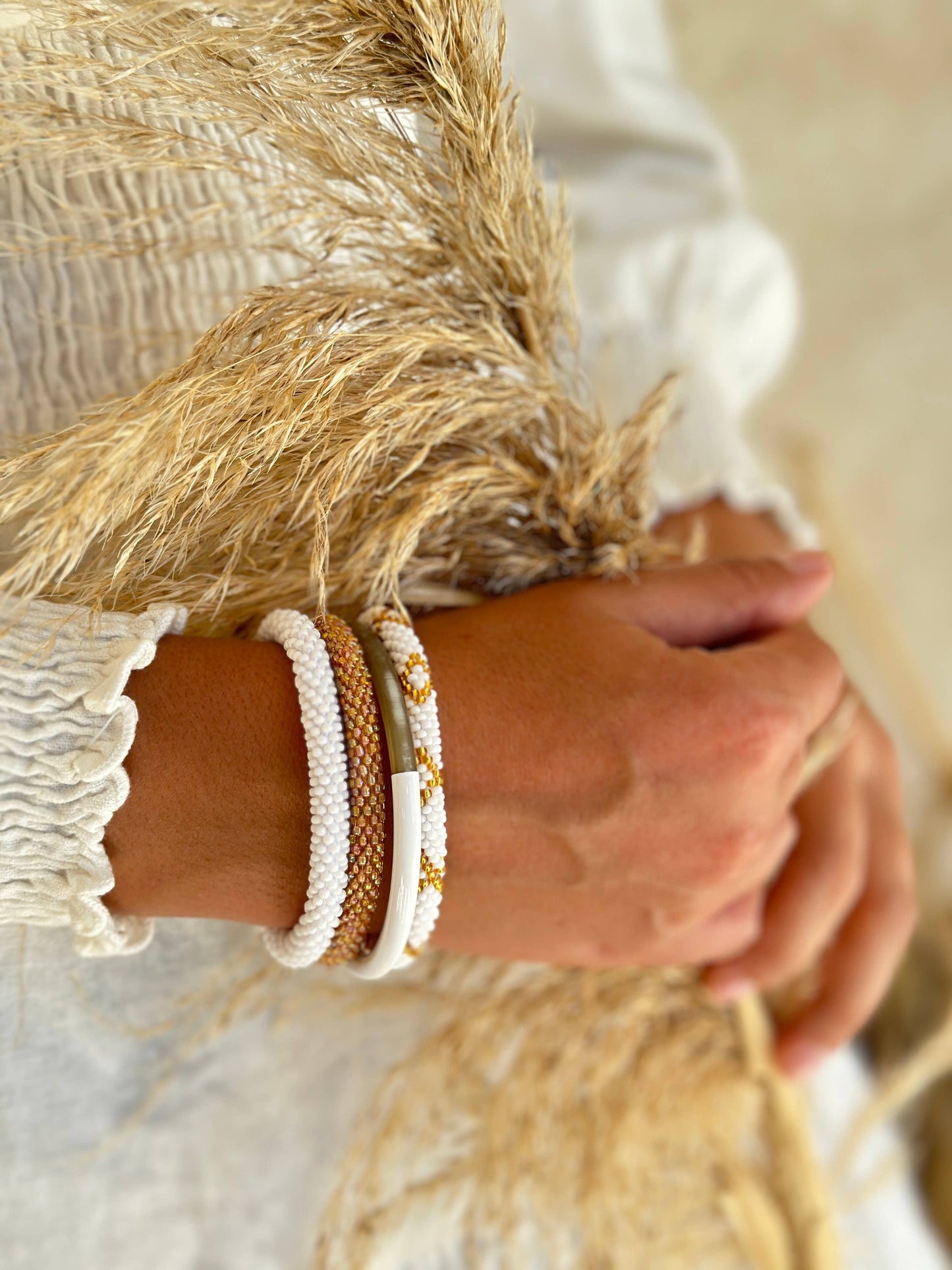 White buffalo horn lacquered bangle